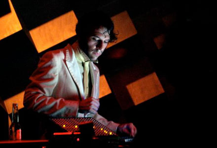 Video: Daedelus - Stampede Me