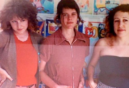 Video: Grass Widow - Fried Egg