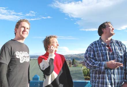 Interview: Idiot Prayer + Download