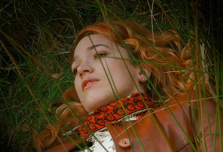 Julia Deans Announces Solo Tour In April - Tickets On Sale Now